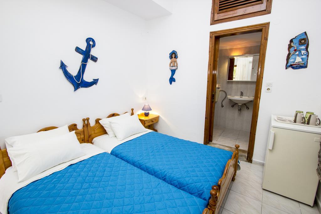 Symi Center Hotel Ruang foto